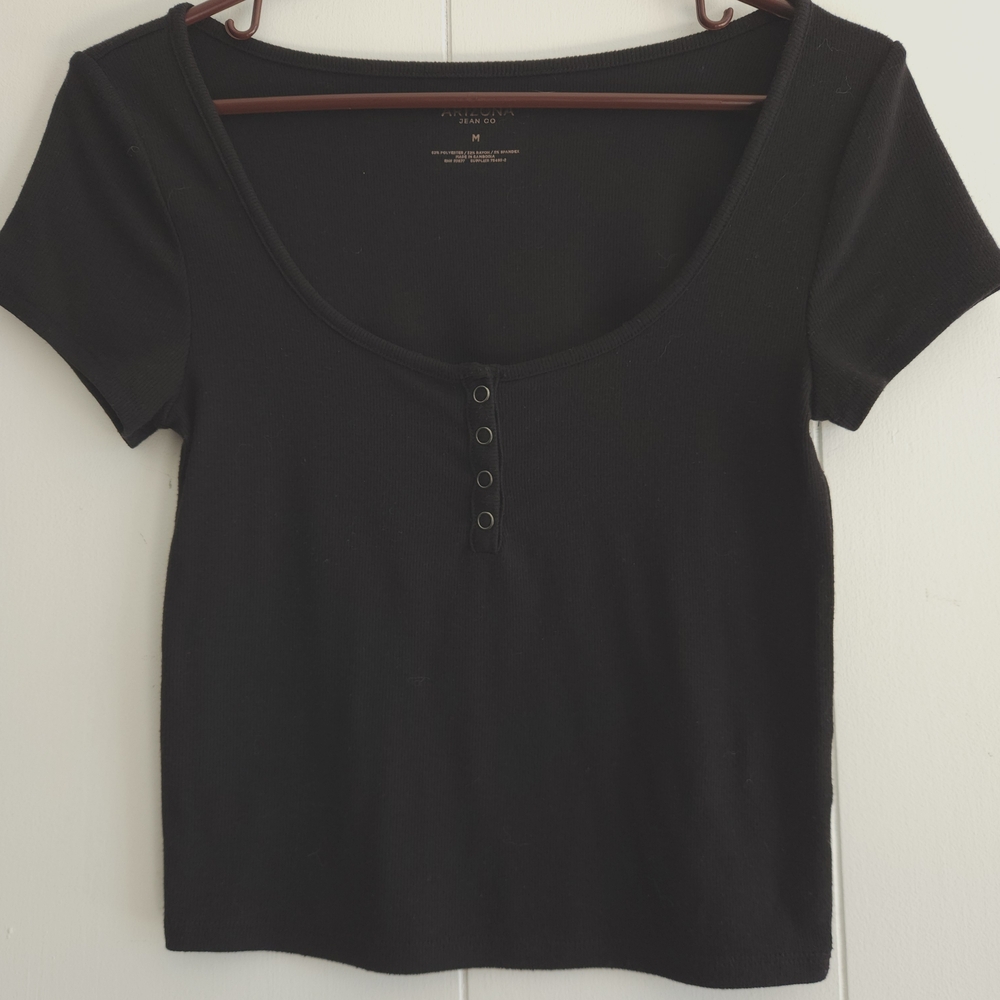 Arizona Jean Co Black Crop Top Size Medium Casual Basic Tee